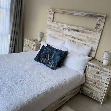 Appartamento Lime Court Two Pretoria-Noord Esterno foto